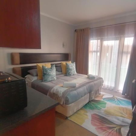 Reliwave Pty Ltd Apartment Блоемфонтейн Екстериор снимка